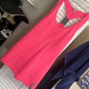 workout tank